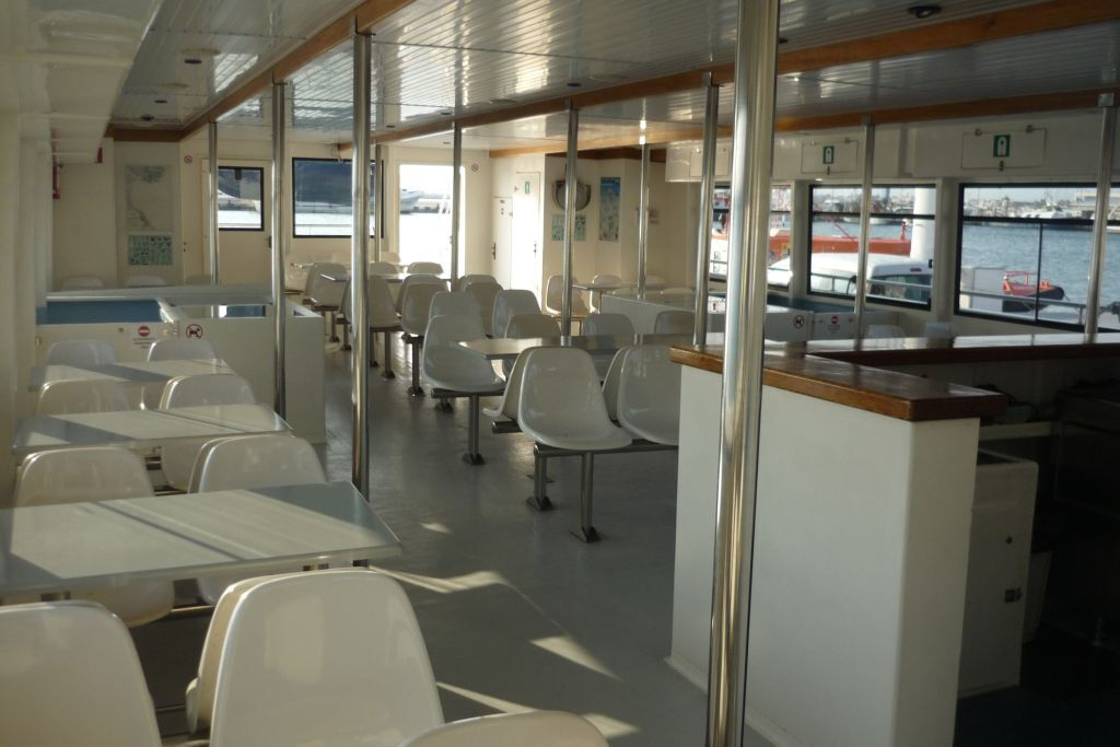 Glass Bottom Boat Trip: Cap Norfeu + Swimming from Roses & Santa Margarita