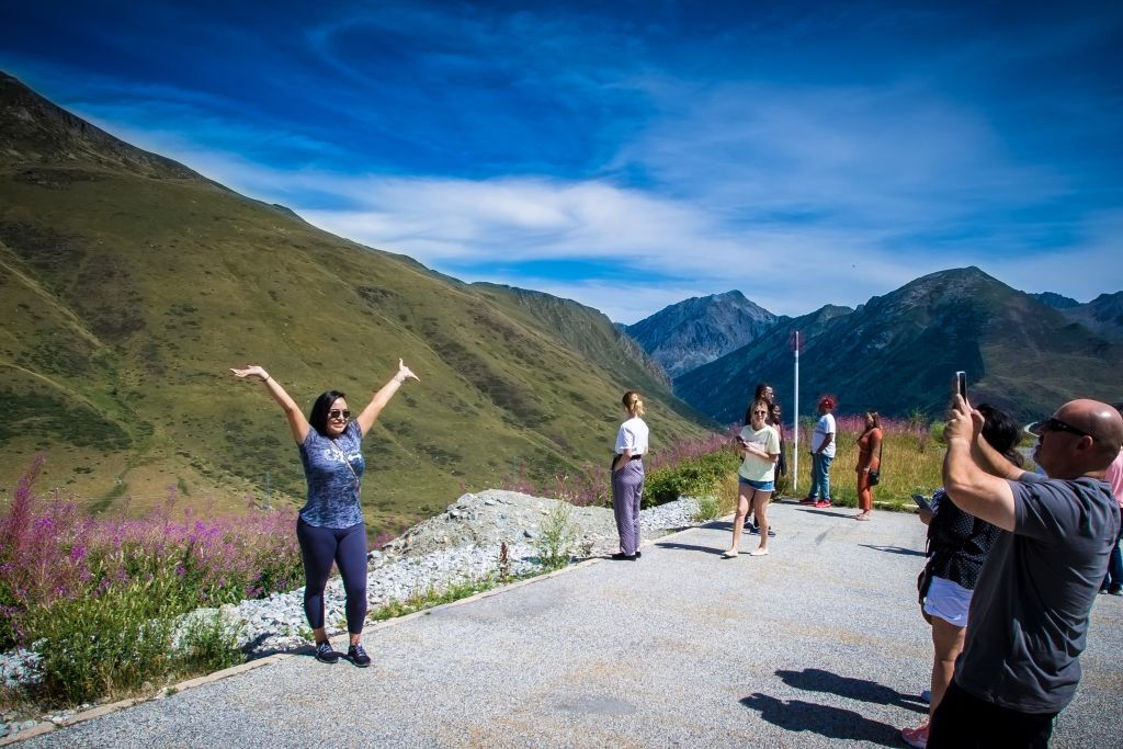 El original viaje de tres países en un día: España, Francia y Andorra