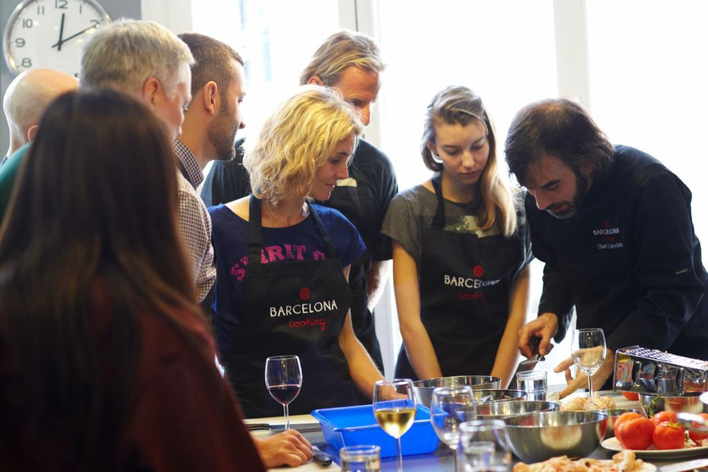 Clase de cocina de paella en Barcelona + Visita al mercado de La Boquería