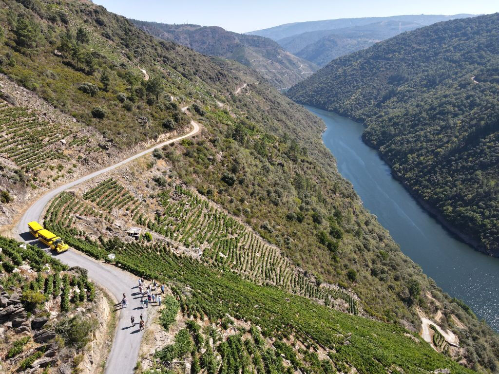 Tren turístico de la Ribeira Sacra