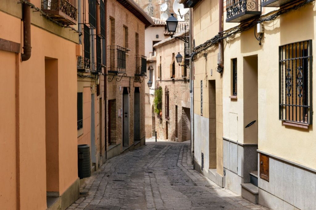 Toledo Full Day: Tapas and Wine