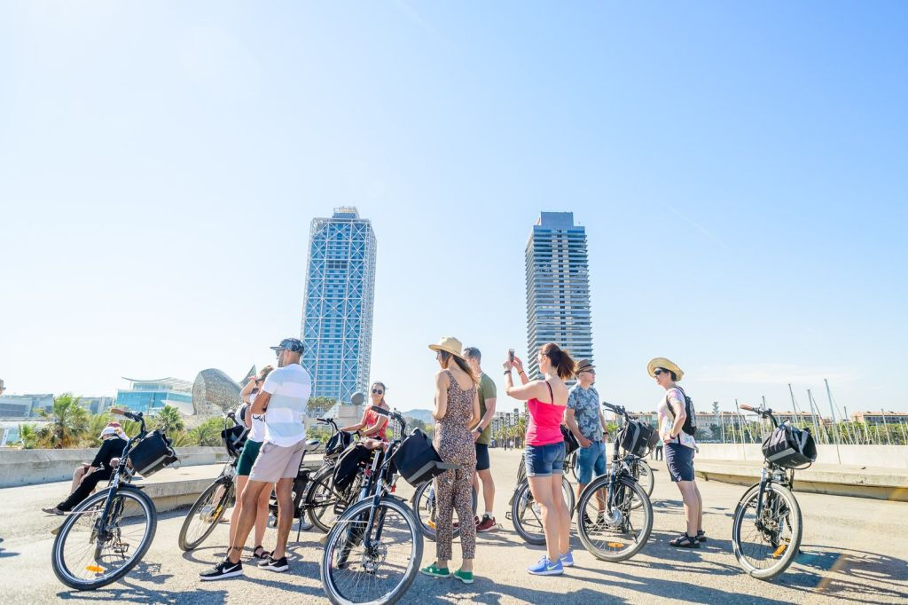 Picasso e Bohemian Barcelona eBike Tour