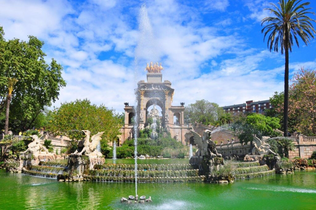 Barcelona: Land, Sea, and Sky Tour