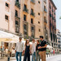 Madrid: Tour Gastronómico en Grupo Reducido con Tapas, Vino y Azoteas