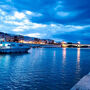 Seville: Boat Cruise with 5-Course Meal + Unlimited Drinks