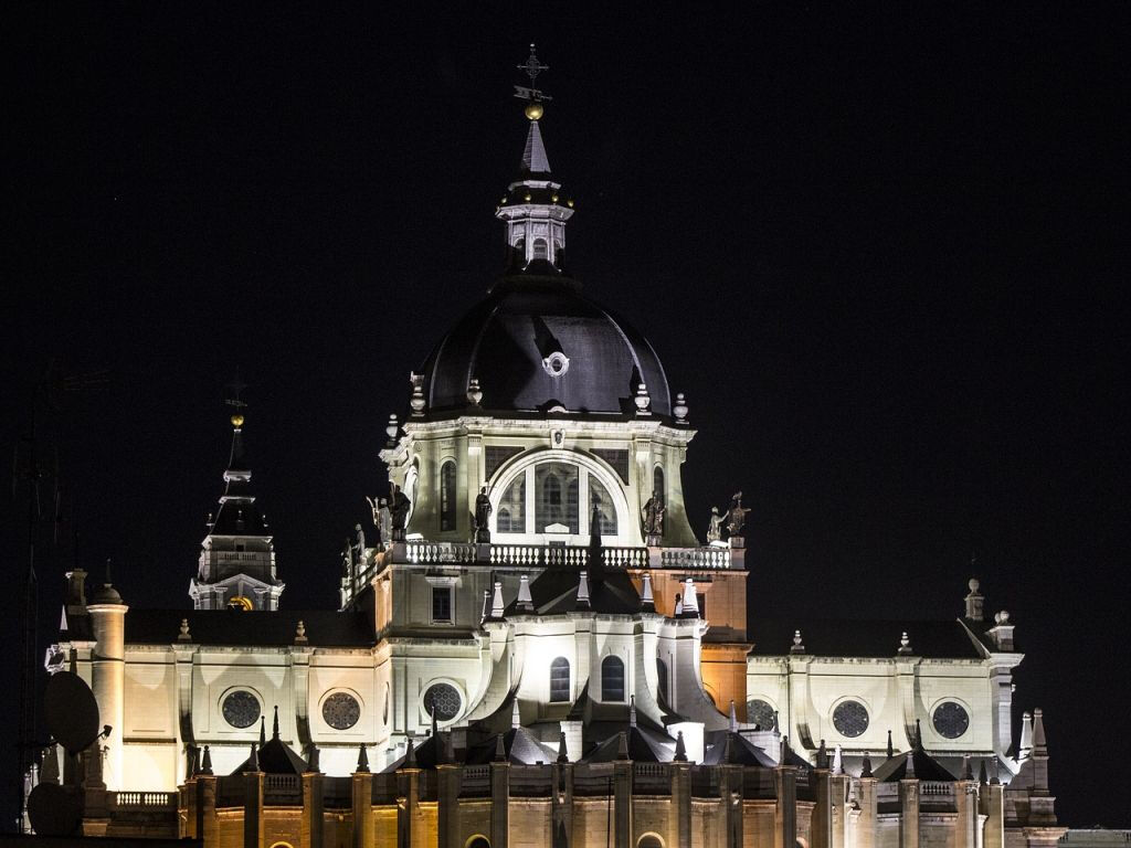 Tour de Misterios y Leyendas de Madrid