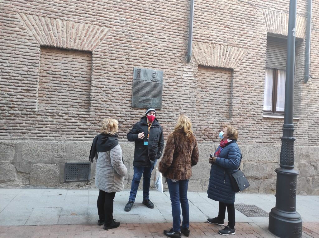 Tour de Misterios y Leyendas de Madrid