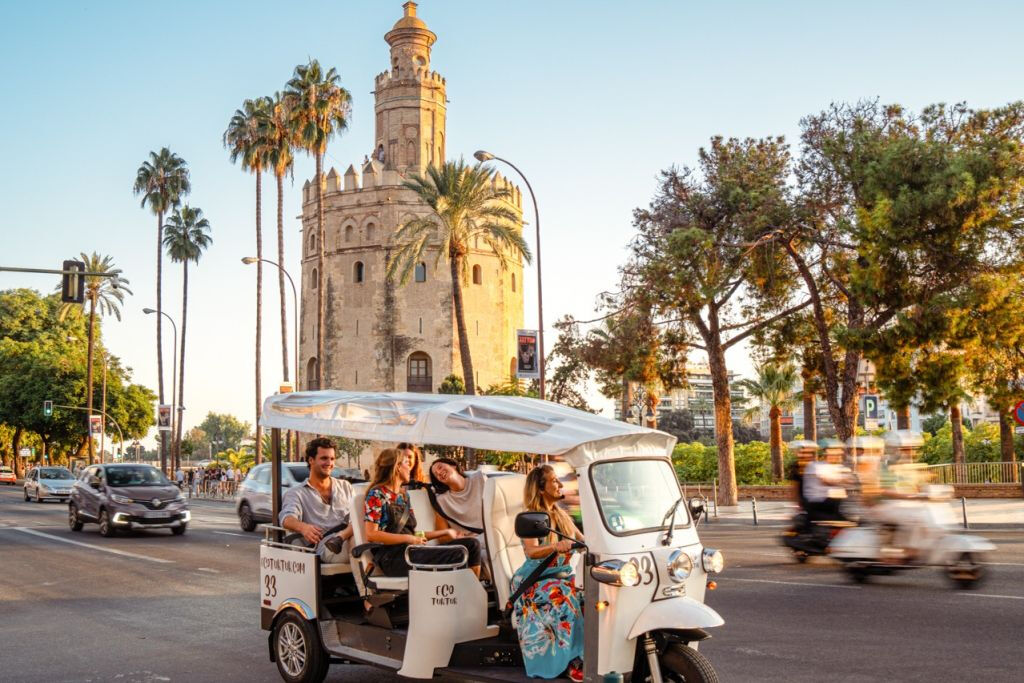 Seville: 2-Hour Tour by Private Electric Tuk Tuk