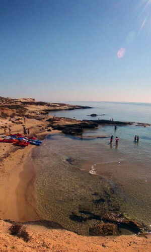 Cabo de Gata: Aventura en kayak por los acantilados