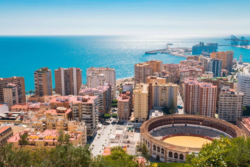 Tour en barco o catamarán por Málaga