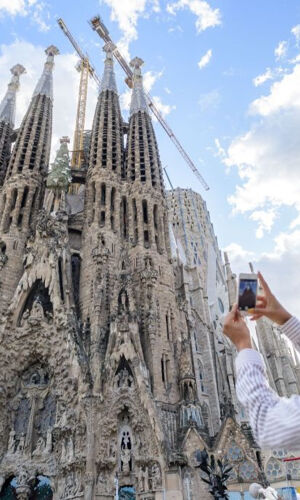 Barcelona: Day Trip from Madrid