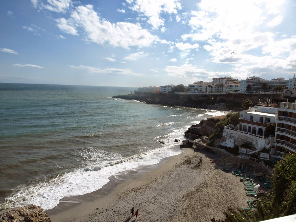 Nerja y Frigiliana: Tour guiado desde Granada