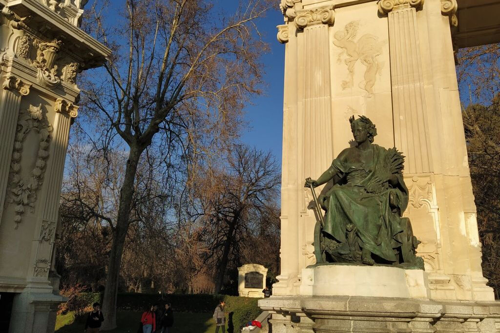 Visita Guiada Cibeles y Parque del Retiro