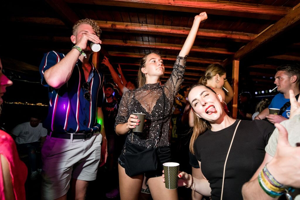 Palma de Mallorca: Fiesta en barco el sábado por la noche