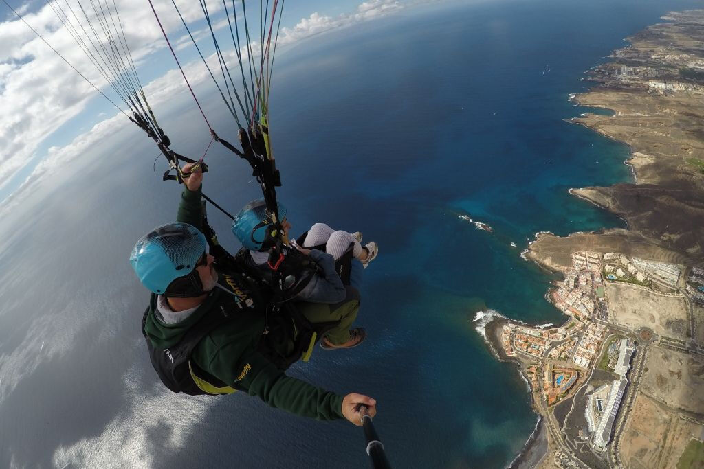 Tenerife: High Performance Paragliding Flight