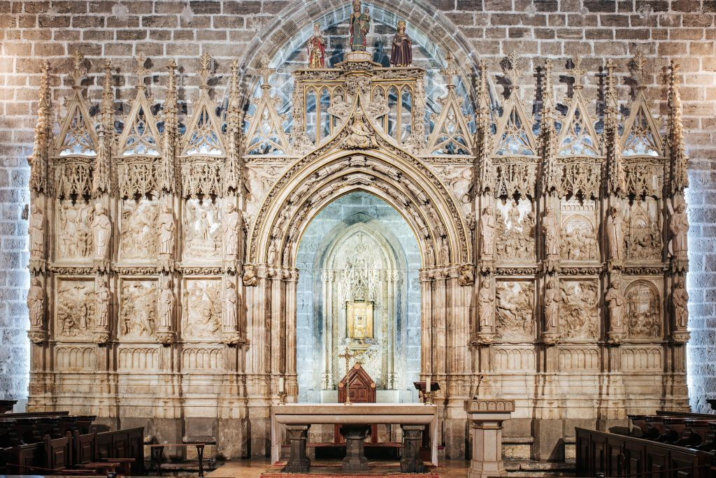 Graal et art religieux : visite guidée