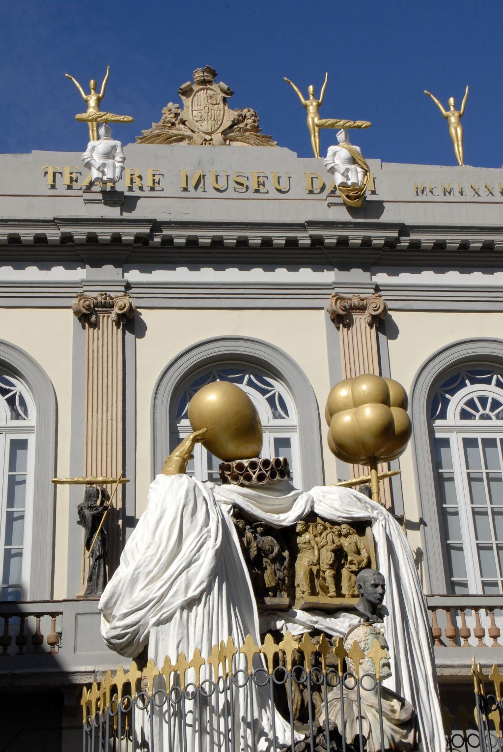 Dalí's Figueres & Girona Tour - Excursão com início em Barcelona