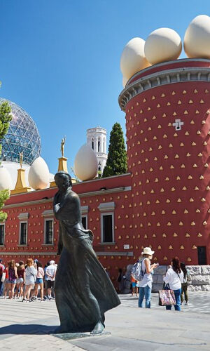 Dalí’s Figueres & Girona Tour