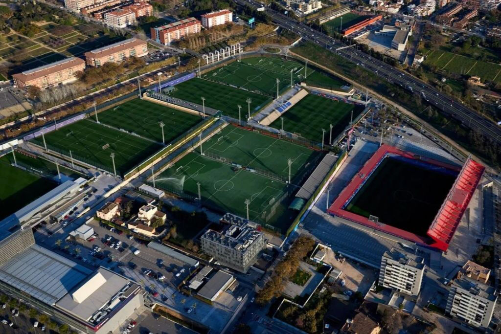 FC Barcelona: Players Experience Sports City