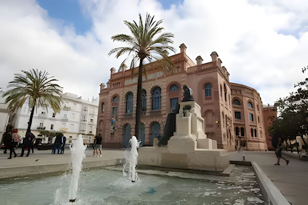 Séville : Excursion d'une journée pour une dégustation de vin à Jerez et Cadix et un concours hippique