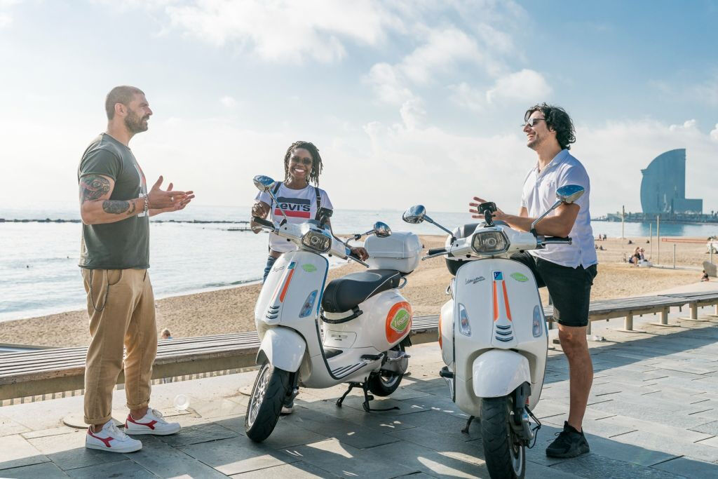 Barcelona: Icons & Panoramic Views Tour