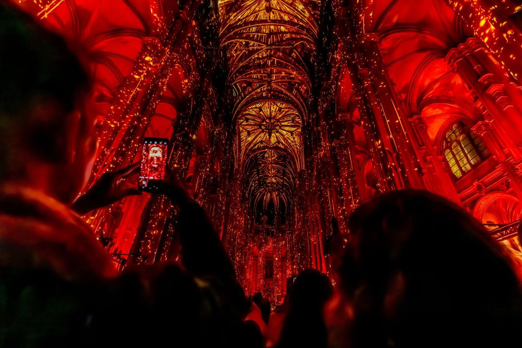 Luminiscence Paris: experiência de luz imersiva