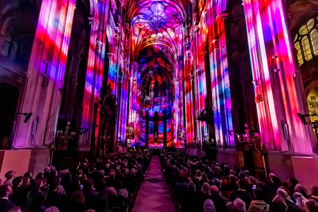 Luminiscence Paris: experiência de luz imersiva
