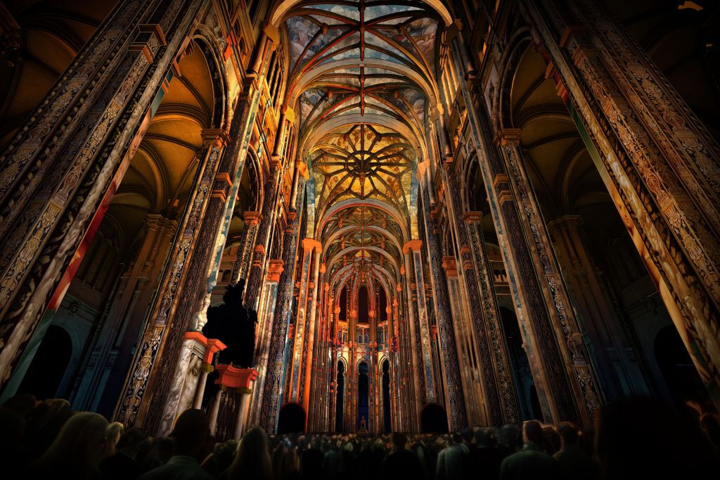 Luminiscence Paris: experiência de luz imersiva
