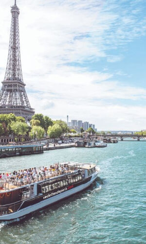 Cruise on the Seine