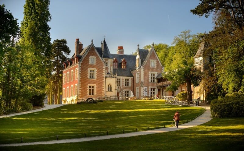 Château Royal d'Amboise + Château du Clos Lucé