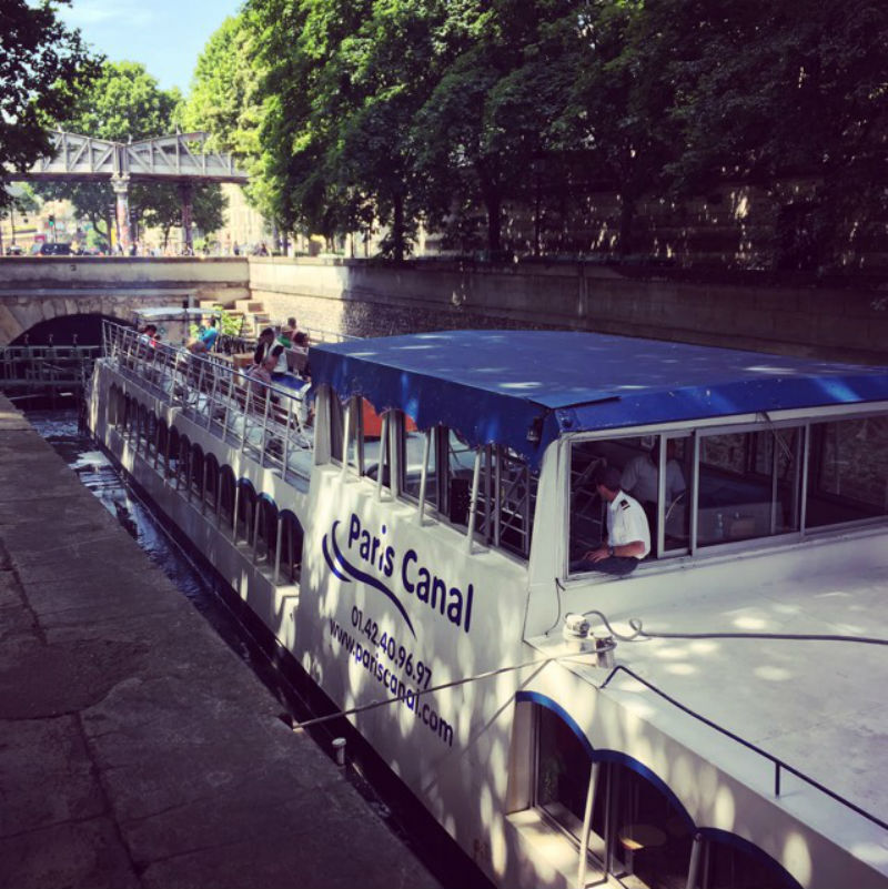 Canal Saint-Martin Cruise from Parc de la Villette to Musée d'Orsay
