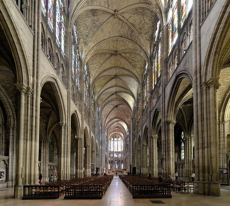 Basílica de Saint-Denis: entrada especial