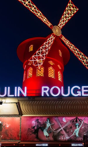 Paris: City Night Bus Tour + Moulin Rouge Show