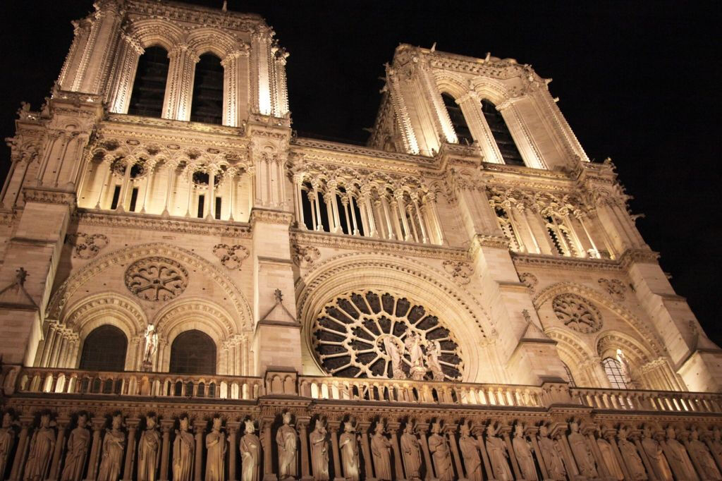 Le cœur sombre de Paris : Visite guidée nocturne des fantômes et des mystères
