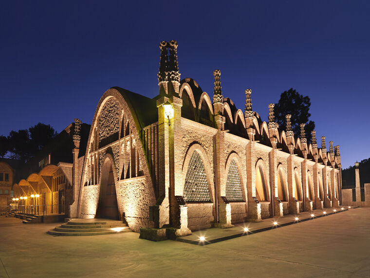 Codorníu Wineries - Guided Tours