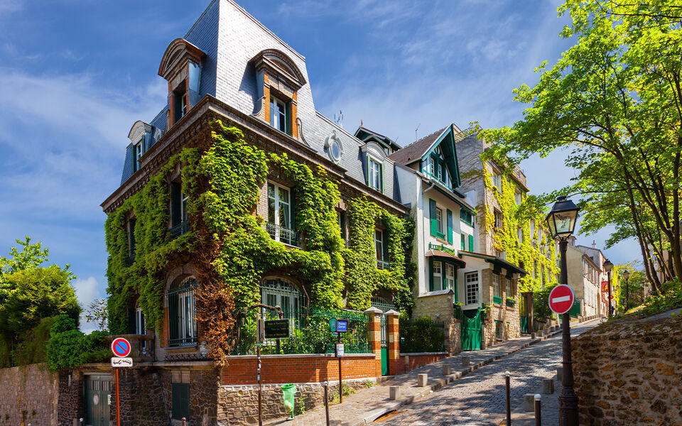 Romântica Montmartre: Jogo de Exploração dos Amantes Perdidos em Paris