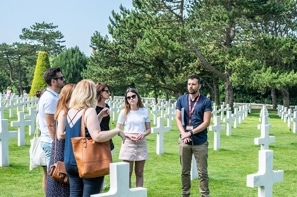 Musée Mémorial de Caen et Sites du Jour J : visite guidée et transport