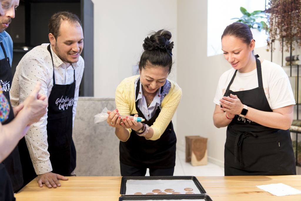 French Macaron Bakery Class