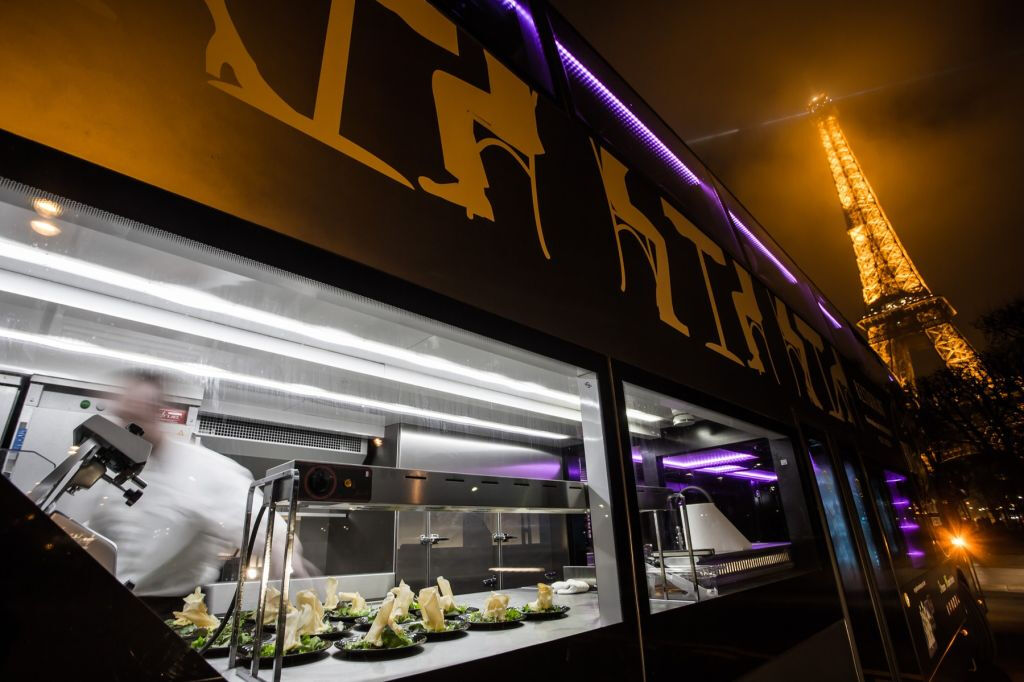 Bus Toqué Paris: le Champs-Elysées: Tour com jantar bistronômico de 3 pratos