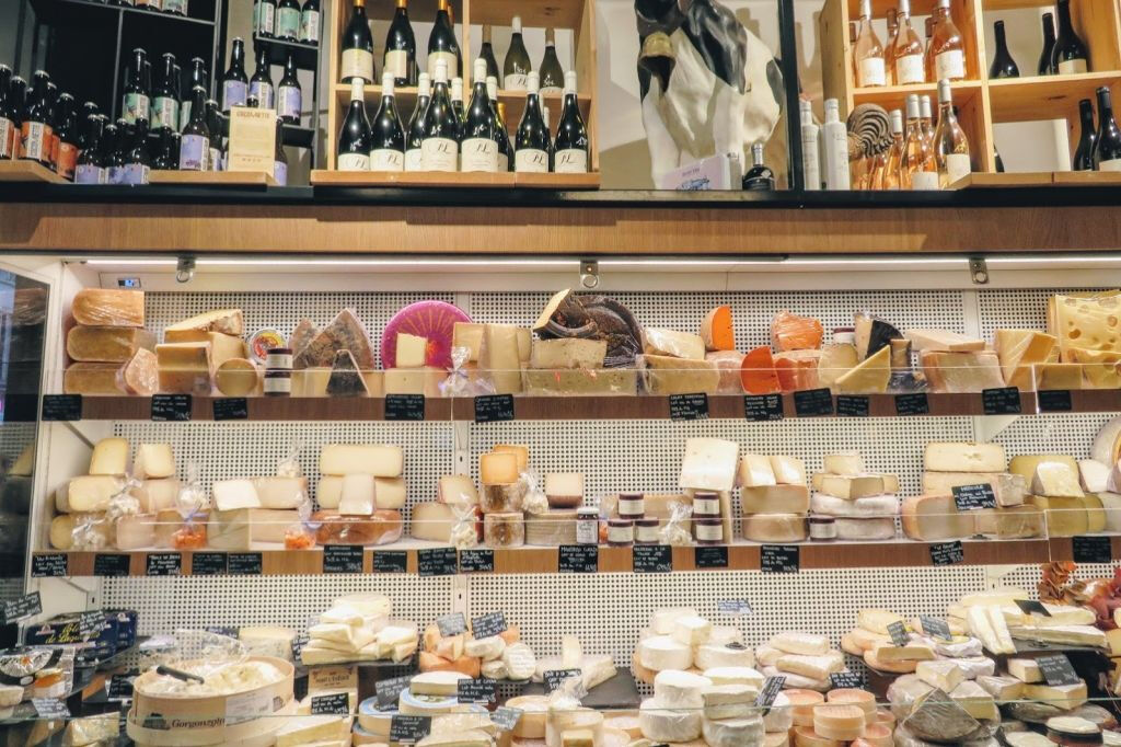 Paris: Champagne and Food Tour