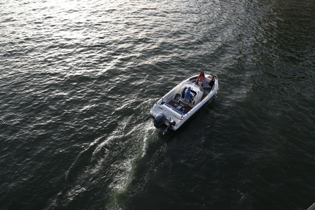 Passeio de barco particular para Paris