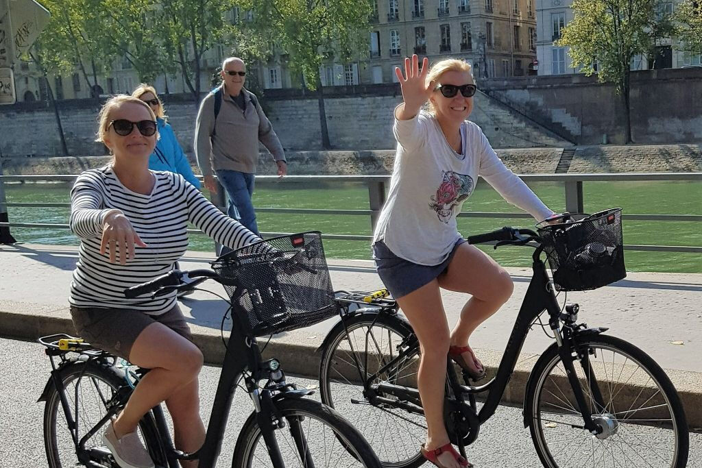Parigi: Tour guidato in bicicletta dei tesori della città
