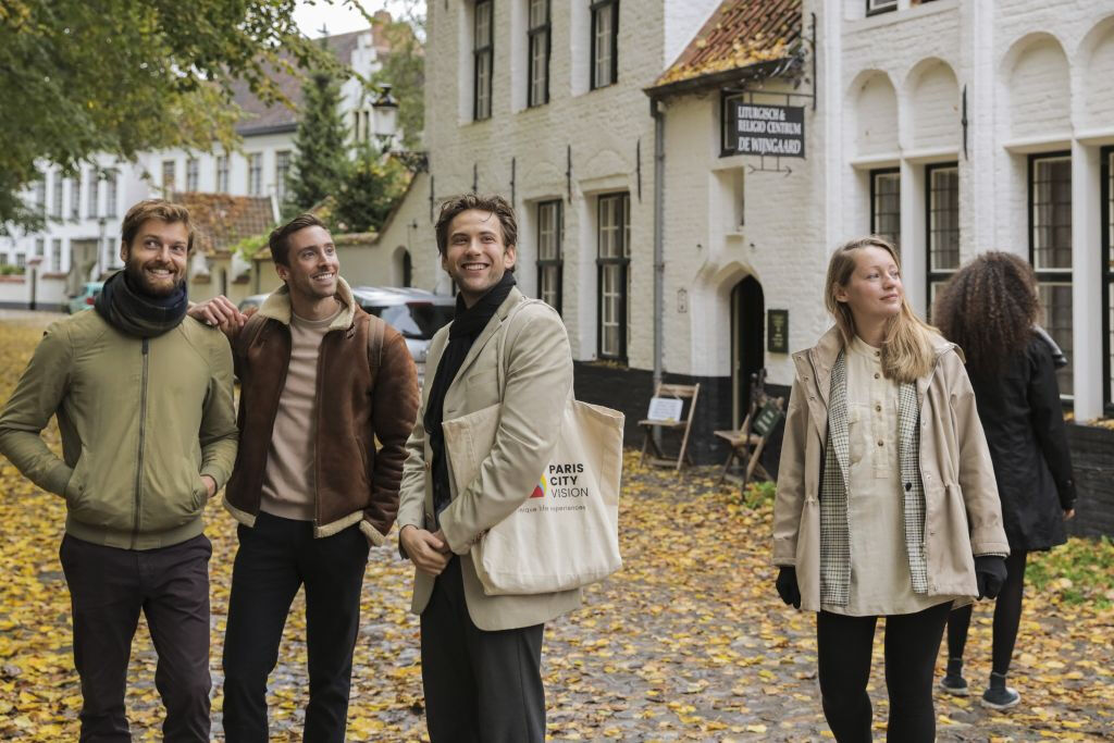 Bruges: Viaggio audio-guidato da Parigi