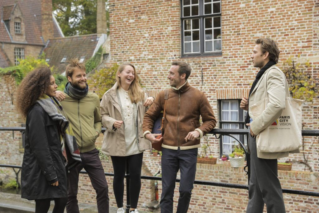 Bruges: Viaggio audio-guidato da Parigi