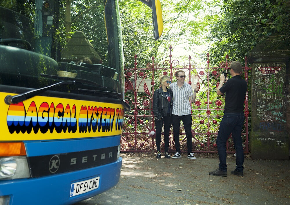 Magical Mystery Tour e Cavern Club