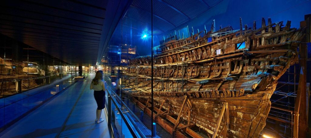 Astillero Histórico de Portsmouth: Ultimate Explorer