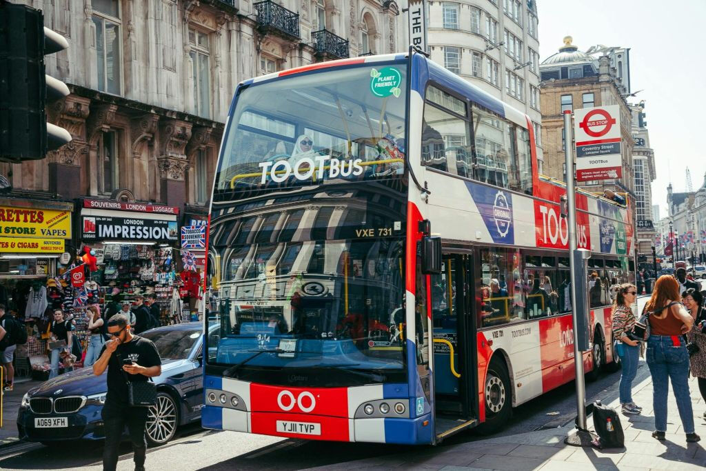 Londres: Tootbus Passeio hop-on hop-off + cruzeiro pelo rio Tâmisa