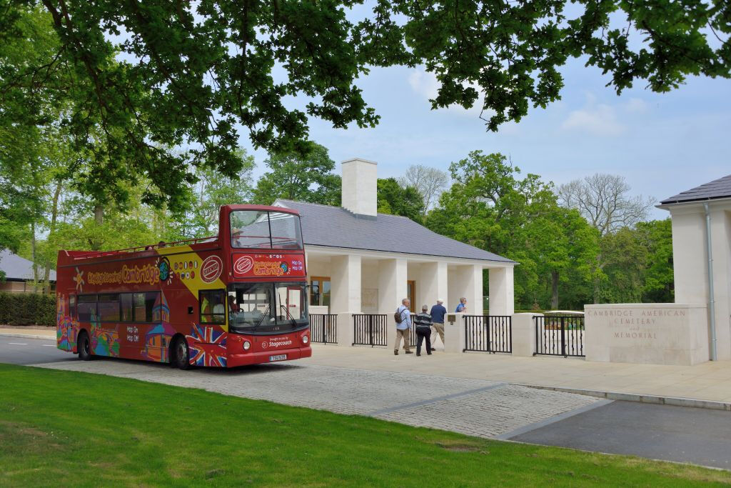 Hop-on Hop-off Bus Cambridge