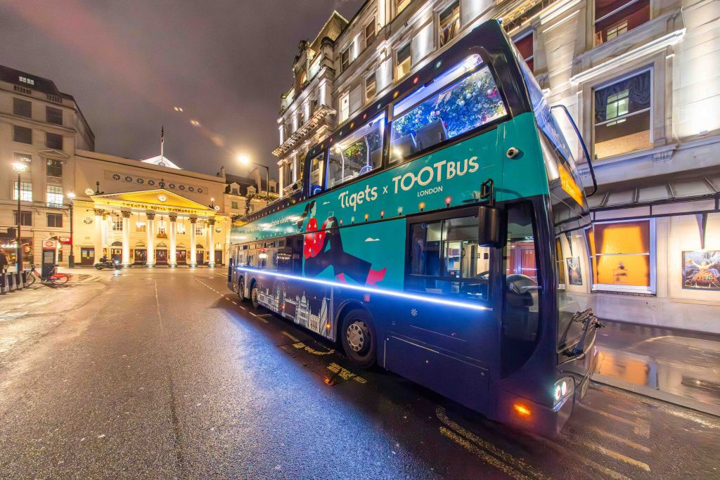 Tootbus Londres: Recorrido en autobús por los bares