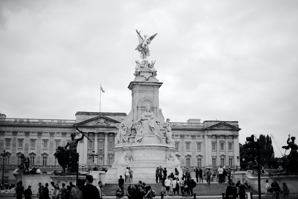 Audio Guide App for Your Smartphone: Royal London Walking Tour